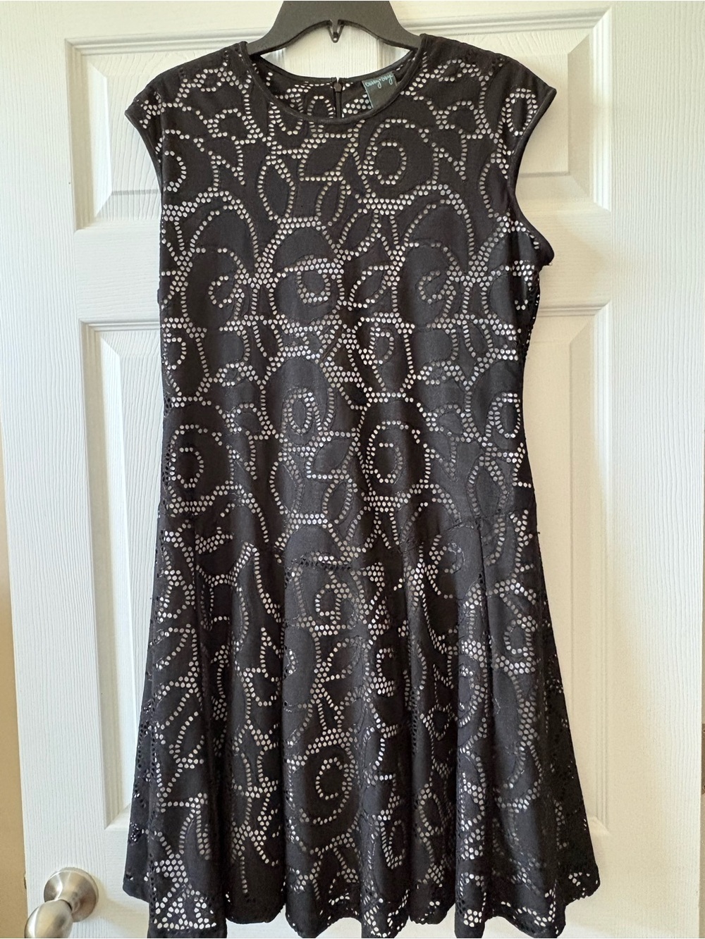 Gabby Skye Black Sleeveless Fit & Flare Dress